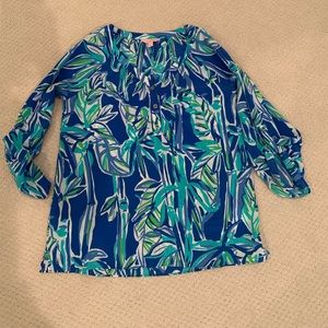 Lilly Elsa Top worm once